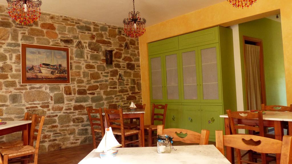 Aparthotel Ligaries à Kini Extérieur photo